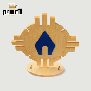 Símbolo Schoenstatt 12x11 Madeira Natural