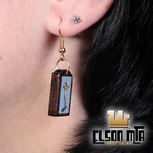 Brinco Anzol Mãe do Redentor 2x1,3 cm Ac ...