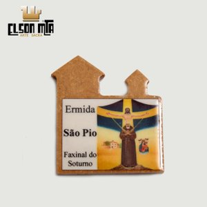 Magneto São Pio 5x4,5 cm MDF Acabamento N...