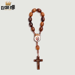 Mini Terço Bárbara Maix 8 mm Madeira Acab...