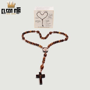 Terço Bárbara Maix com Porta-Terço Madeir...