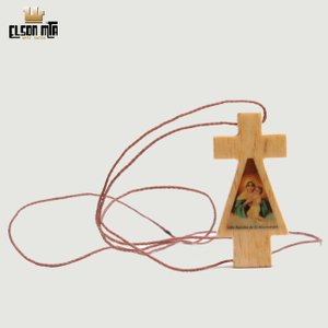 Gargantilha Cruz MTA 5x2,5 cm Madeira Ac ...