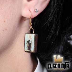 Brinco Anzol Carmo 2x1,3 cm Acabamento I ...