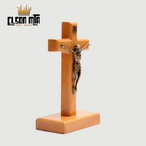 Crucifixo Mesa 08x04 cm MDF Acabamento Ma...